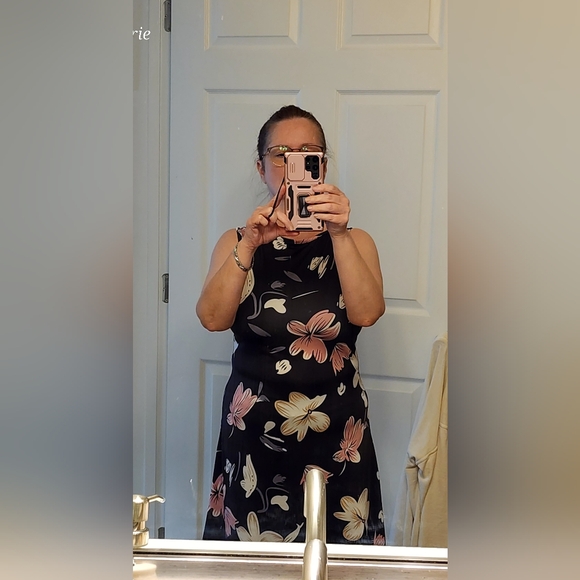 NWOT Floral Dress - Picture 2 of 2